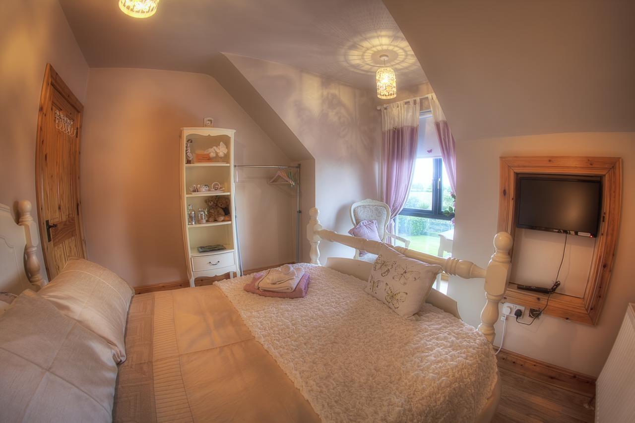 Walkers Nest Bed and Breakfast Carlingford Eksteriør billede
