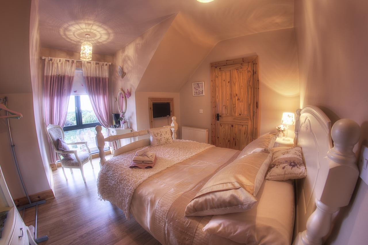 Walkers Nest Bed and Breakfast Carlingford Eksteriør billede