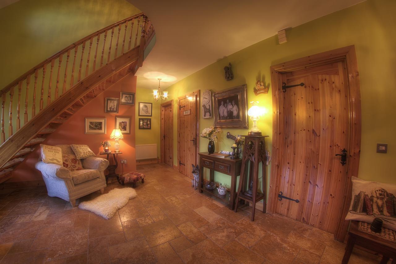 Walkers Nest Bed and Breakfast Carlingford Eksteriør billede